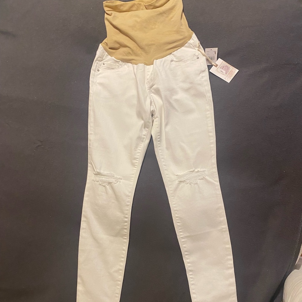 Jessica Simpson maternity jeans